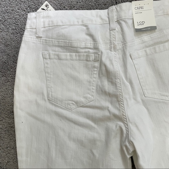 Style & Co Capri Denim White Pants Curvy Zip Stretchy 10"rise 5 Pocket 12P - Picture 5 of 11